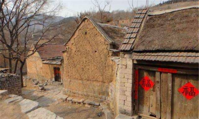 俗语:"二郎担山,不伤也得脱层皮",啥是二郎担山?你见过吗?