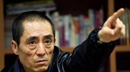 张艺谋遭"谋女郎"插刀,爆料隐婚超生被罚748万,背后谁在指使_张伟平