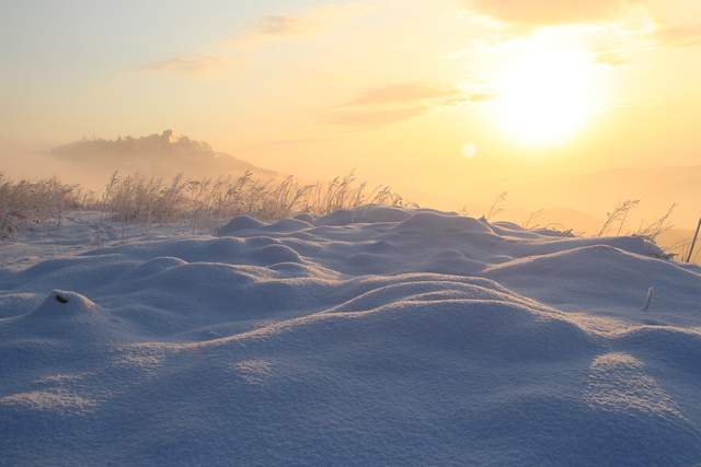 冬遊攻略|遊雪鄉,觀霧凇,燉大鵝…牡丹江的旅行太精彩_鏡泊湖_滑雪場