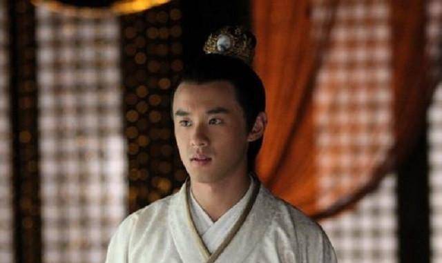 中山靖王为了应付汉武帝削藩,生120多个儿子,手段堪