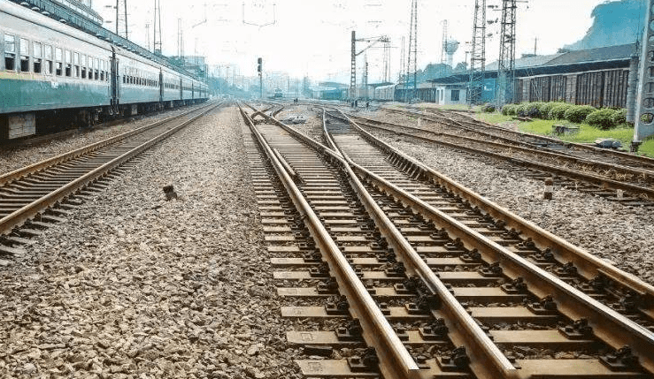 致使温武吉铁路看似推进多年,但前期工作并未取得实质性进展.