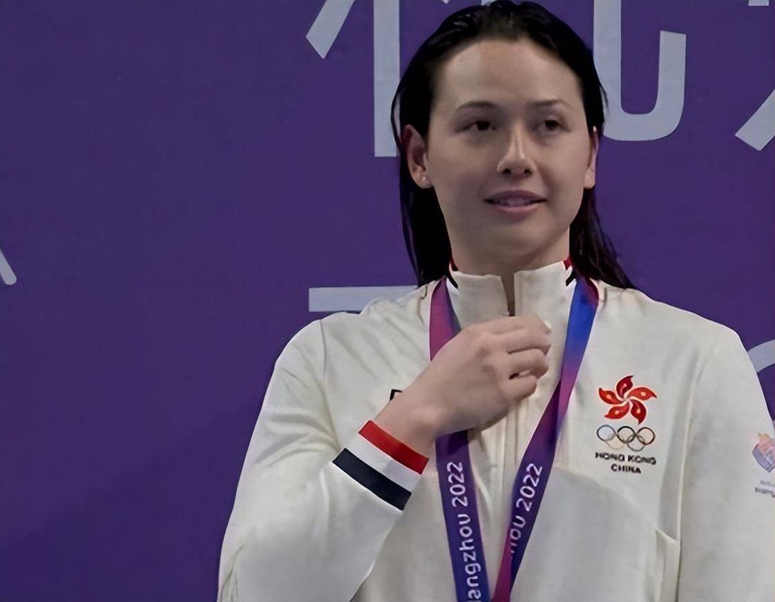 李琰_何诗蓓_美国