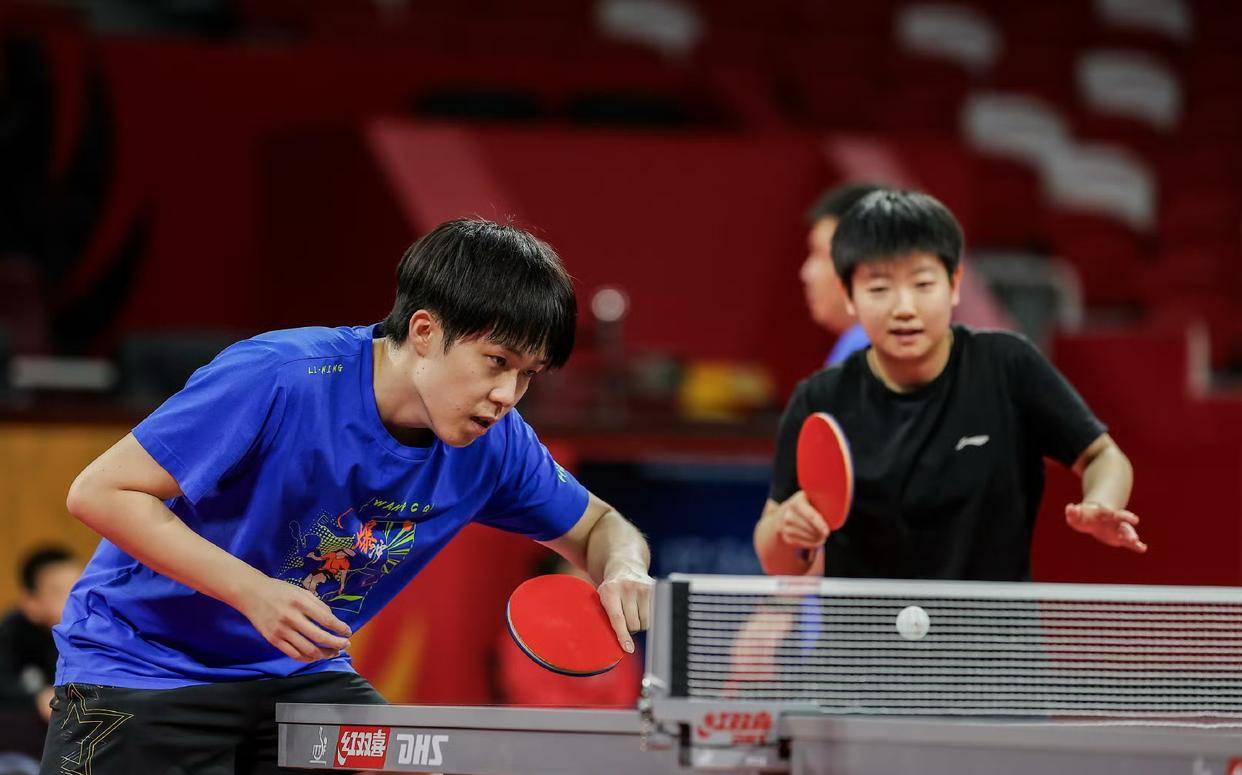 12月4日17点cctv5直播中国乒乓队比赛