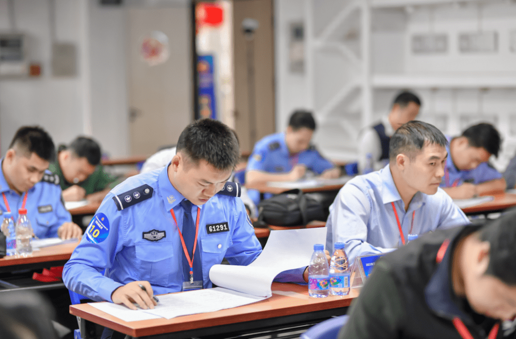 67 强网护网2023,深圳社区网格员消防职业技能大比拼_实操_参赛选手