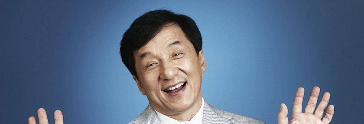 成龙的实战能力到底怎么样,能否战胜烧烤店的九个流氓_李小龙_动作