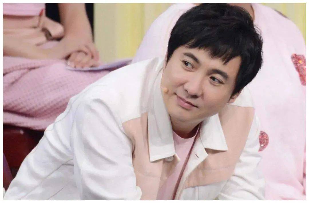 沈腾性骚扰女明星?老实人设这下塌完了._贾冰_舆论_事件