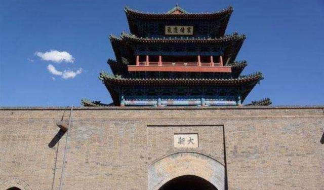 梁思成拼死守护的古建筑,李嘉诚砸200亿拆了,今又兴修仿古建筑_林徽因