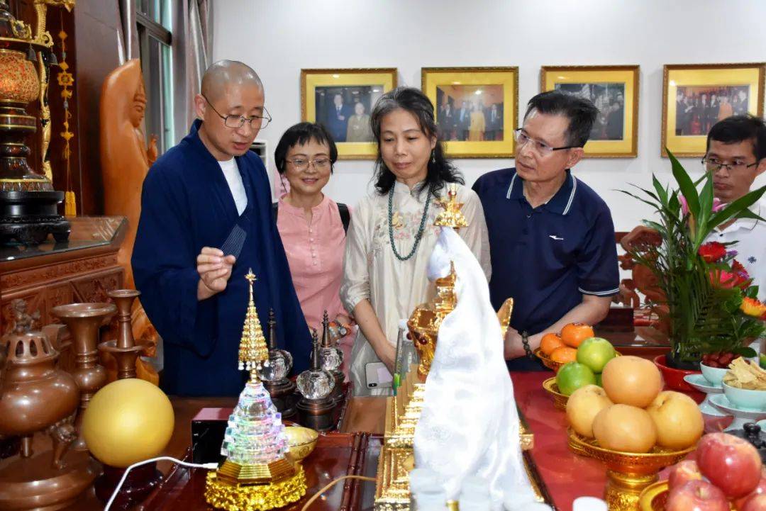 华琪舍利子博物馆向惠来县永福禅寺赠送舍利子塔_佛陀_弟子_迦旃