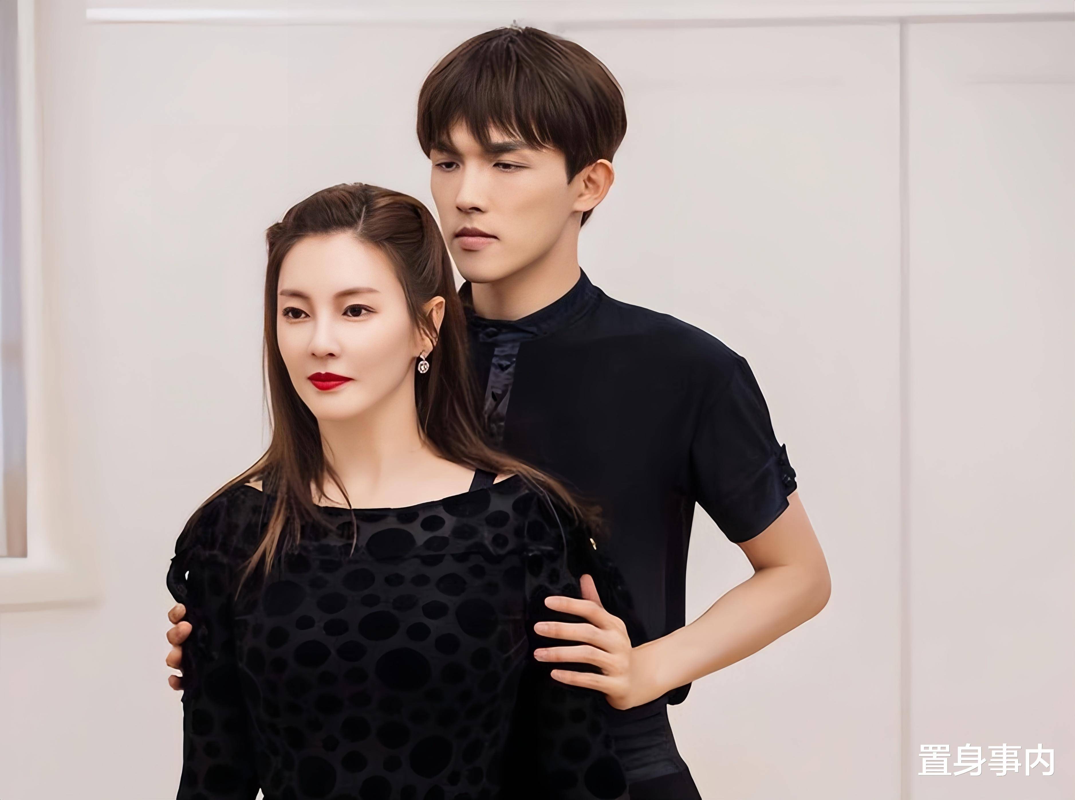 金莎男友被锐评开塞露,两人差19岁引热议,大龄女星喜欢恋爱?