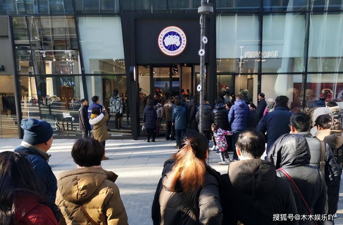3亿,这个来自北美的羽绒服,正在"血洗"中国人钱包_加拿大_品牌_马云