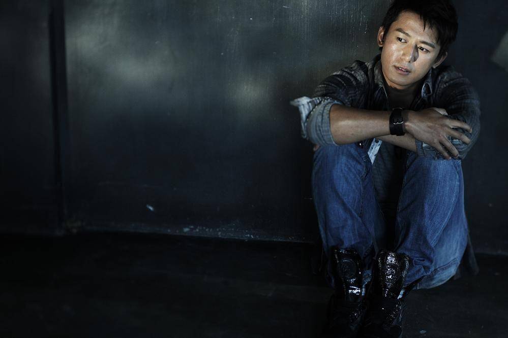 他是贾静雯旧爱,葛优外甥,一夜成名变膨胀,沉寂20年终再次翻红_吕行