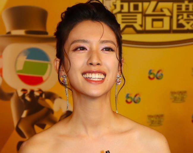 tvb台庆女星一个比一个土!