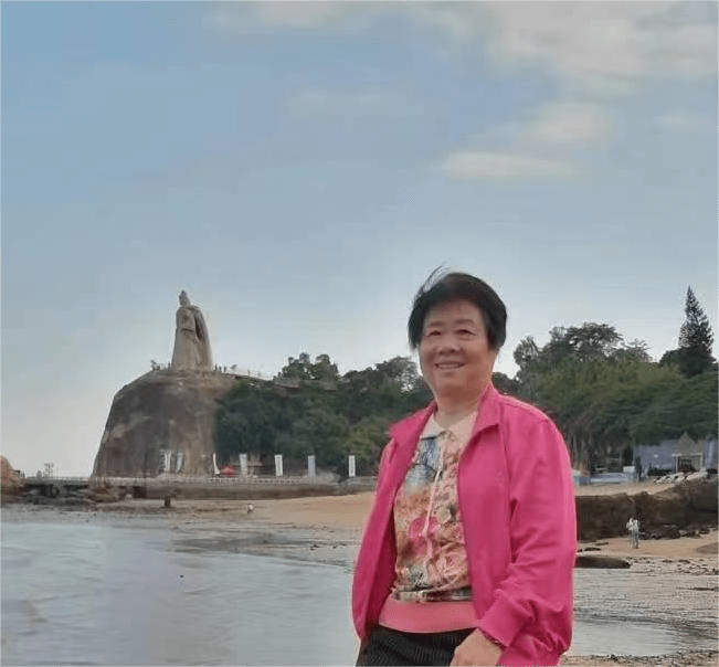 画家徐小宁荣获"人民书画家"光荣称号_作品_活动_文化