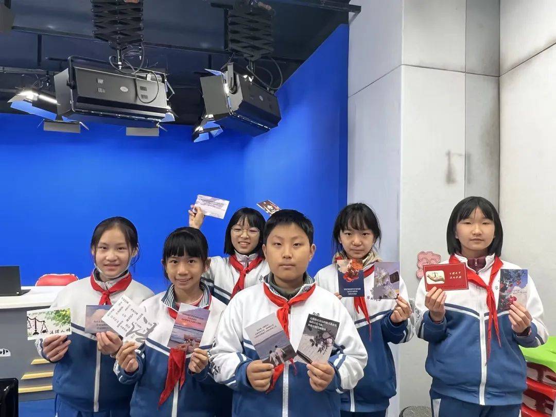 中国农业大学附属小学开展普法专题讲座暨法治大讲堂系列活动_宪法_教
