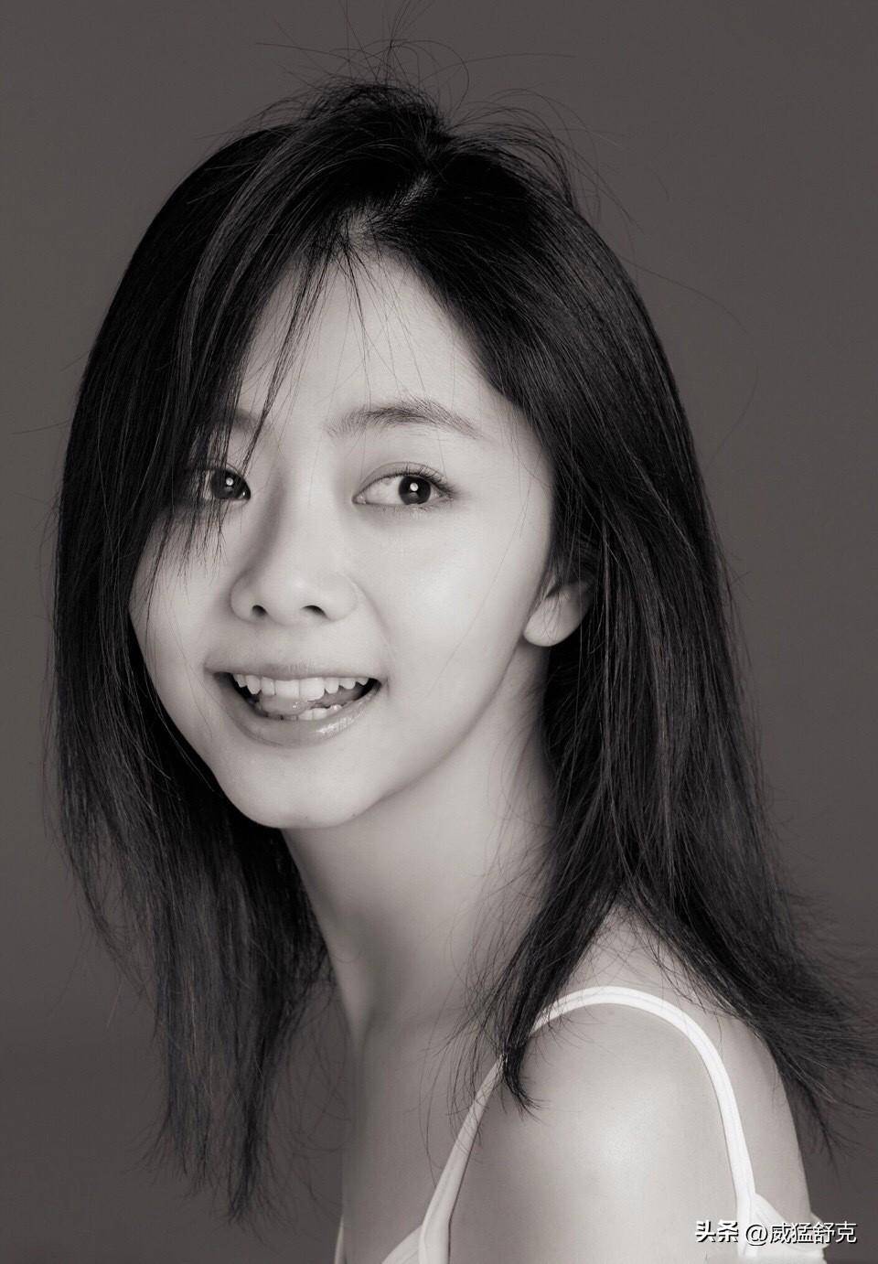 曝谭松韵与万达公子华汉隐婚生子,身价堪比王思聪,工作室回应_李沁