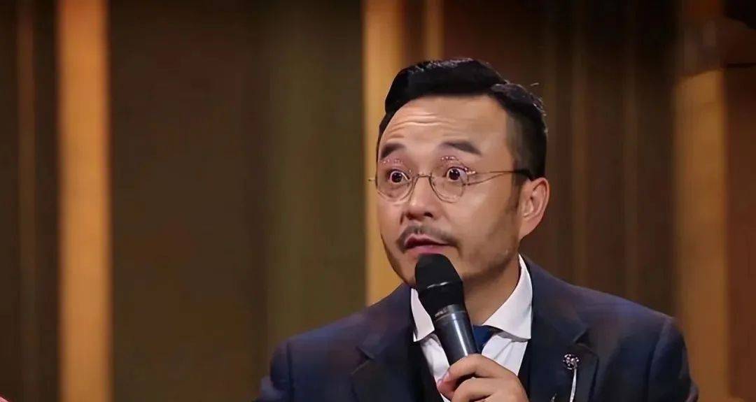 从"卫视一哥"到无人问津,毁掉汪涵的不是高山,一切都是自作自受_何炅