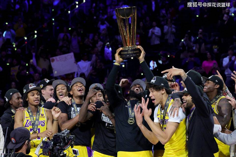 湖人夺冠创造历史!
