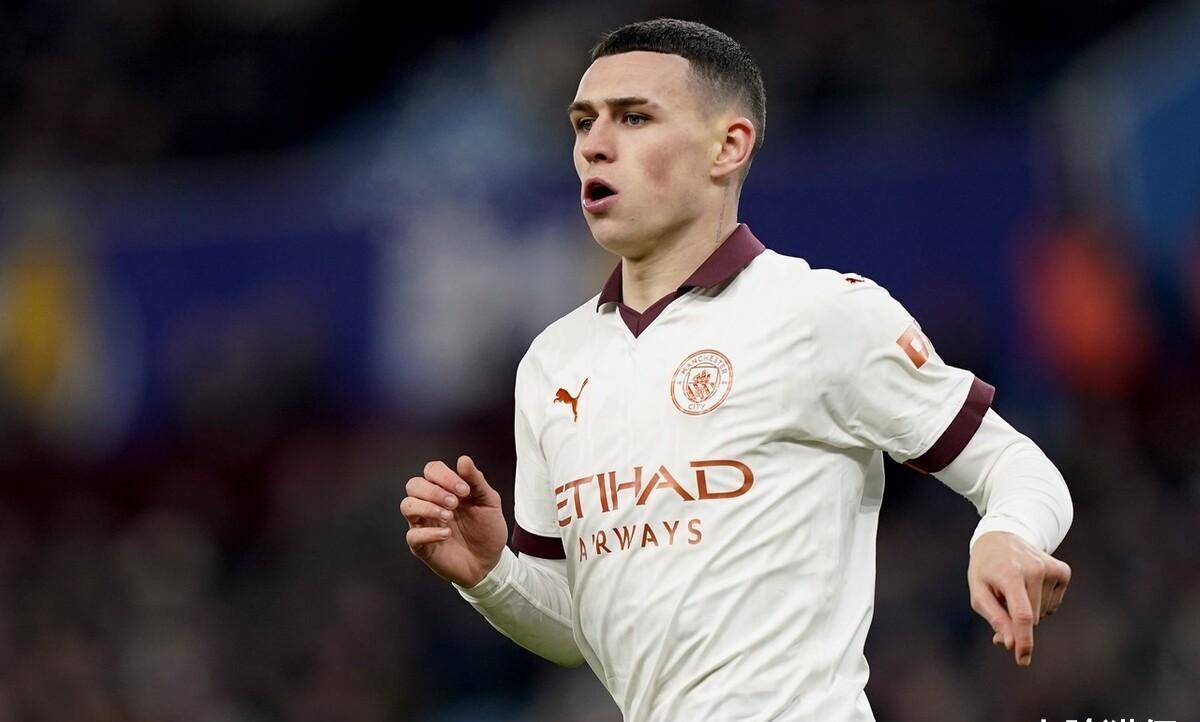 曼城确实有足够的身高,尤其是当他们在左后卫位置上使用乔斯科·格瓦