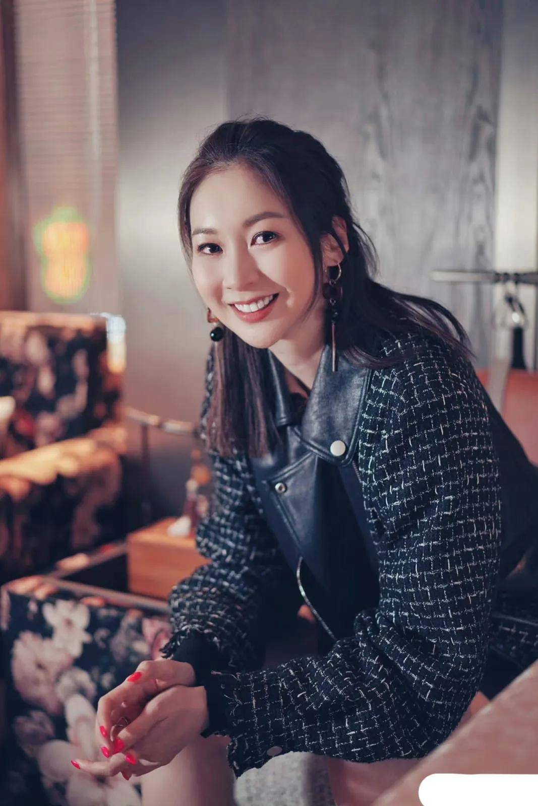 汪小菲香港密会女明星,对方是亿万千金,刚分手5个月