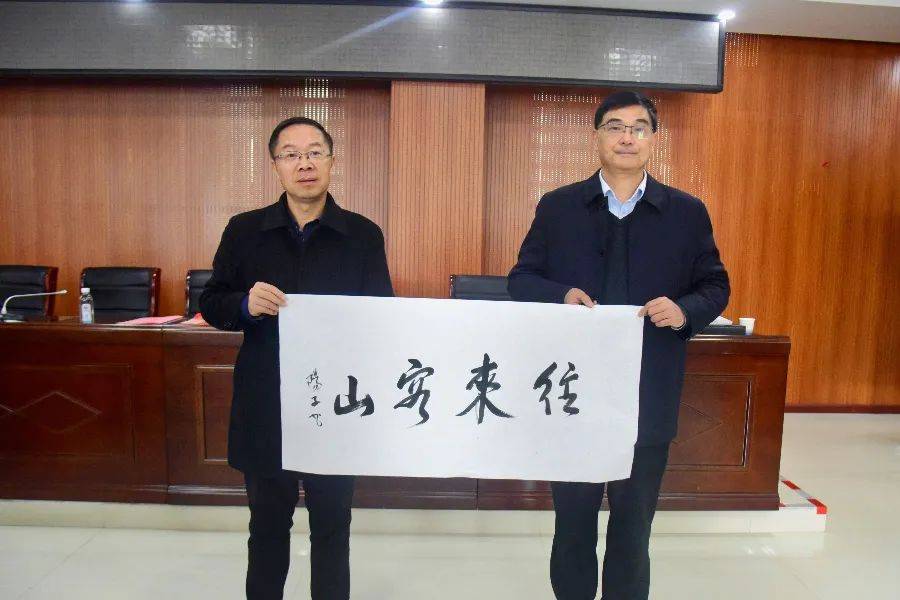【灵山之声】江西众诗人聚灵山景区，开了这个会