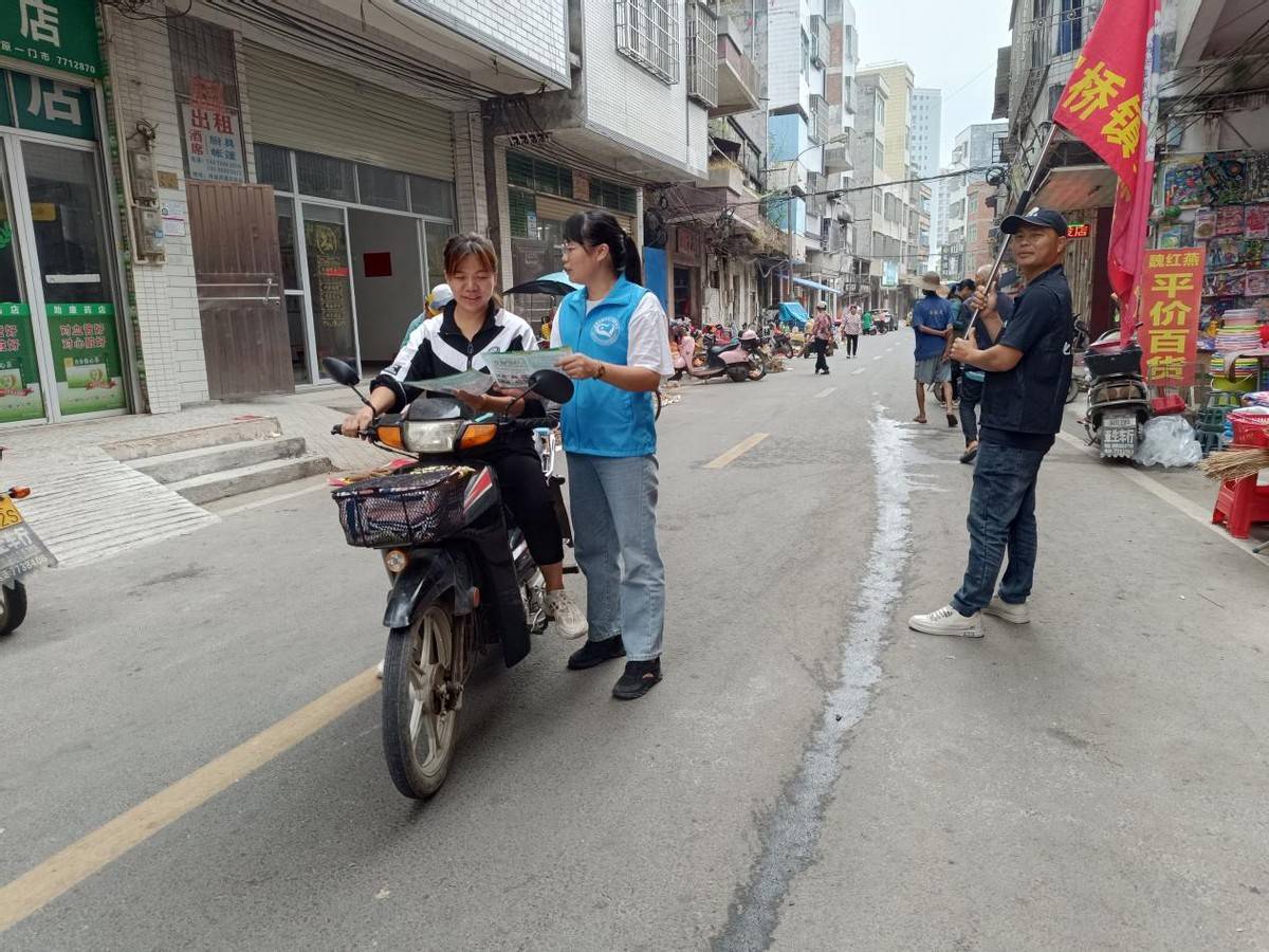 化州市官桥镇禁毒办开展"珍爱生命,远离毒品"禁毒宣传教育活动_社会