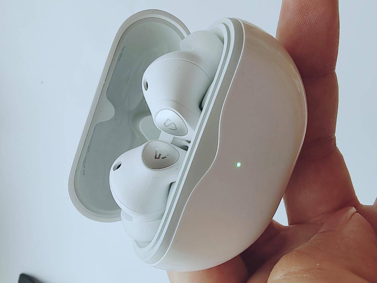 泥炭Air4 Pro耳机真实体验:完美音质,佩戴舒适,游戏开黑必备!