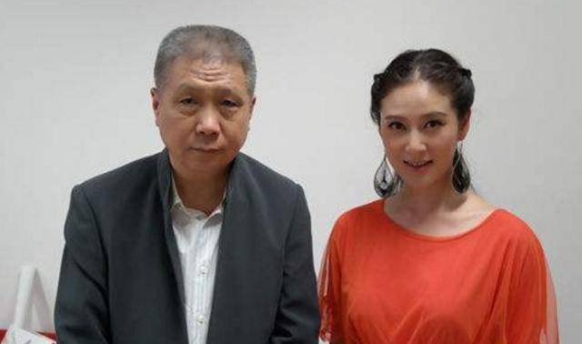 马未都老婆连姓名都是云里雾里,很是神秘.