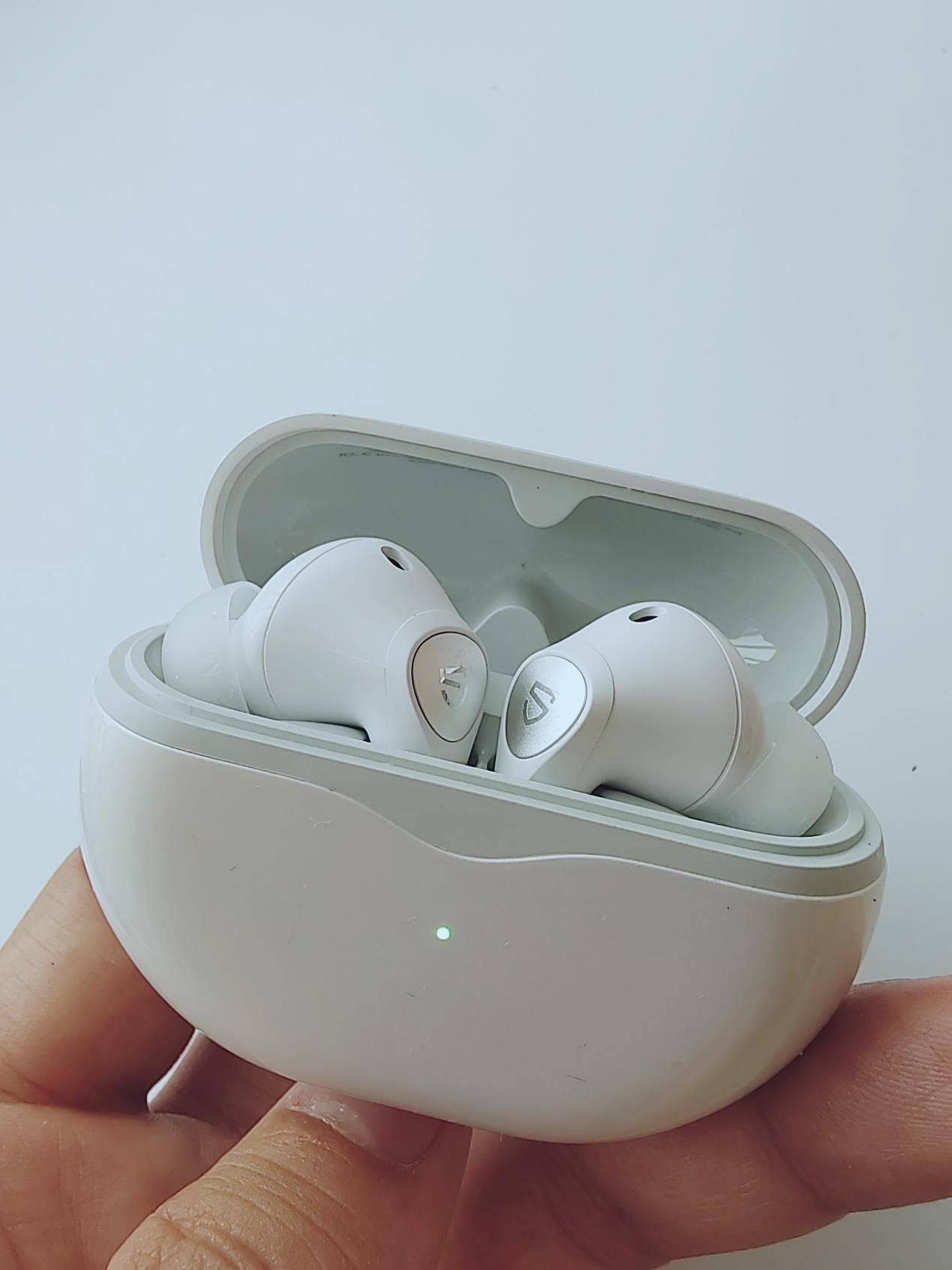 泥炭Air4 Pro耳机真实体验:完美音质,佩戴舒适,游戏开黑必备!