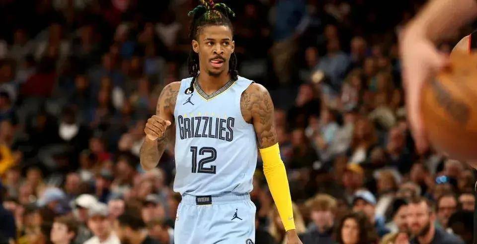 贾莫兰特被要求在法庭演示传球动作,创造nba和法庭新纪录_约书亚霍洛