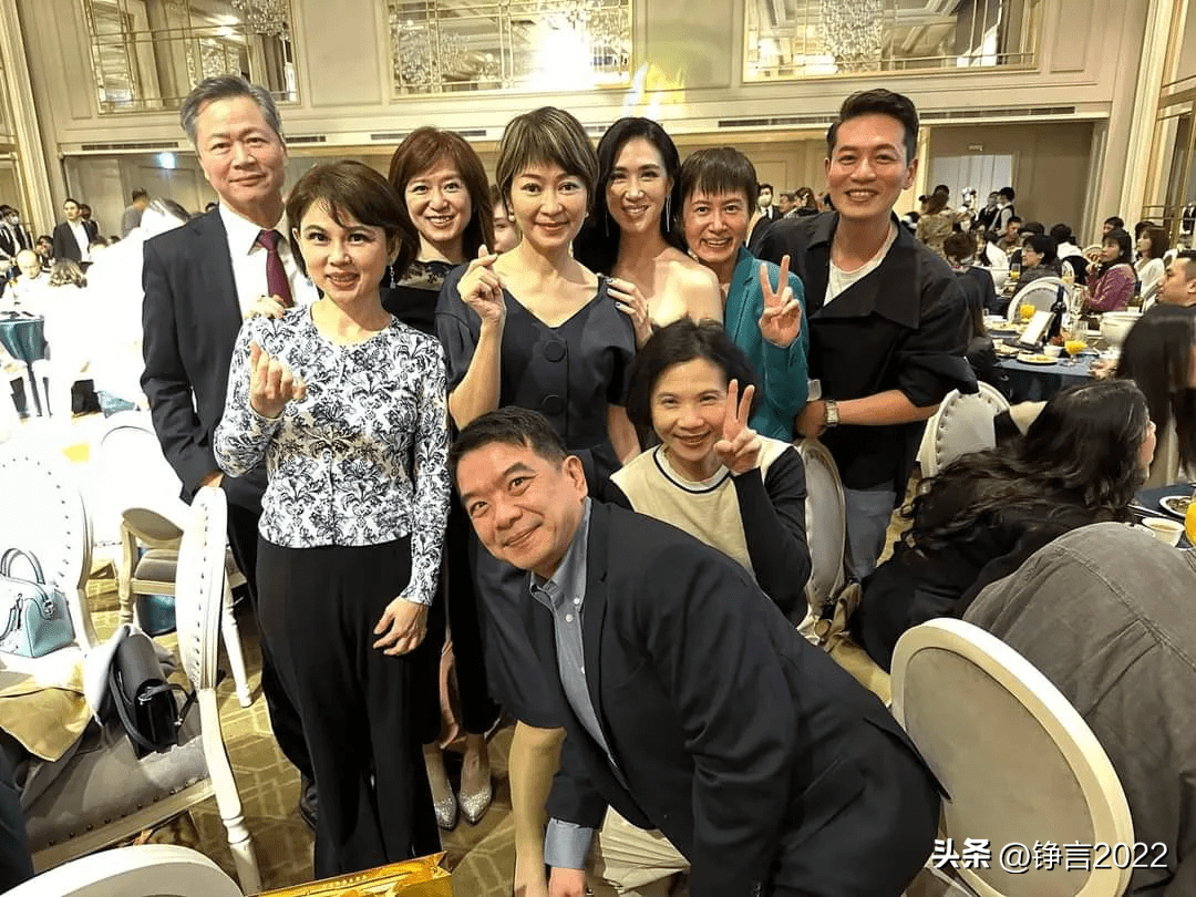 赖岳谦卢秀芳祝贺,情路坎坷如戏剧般跌宕_郑亦真_老公_钻戒