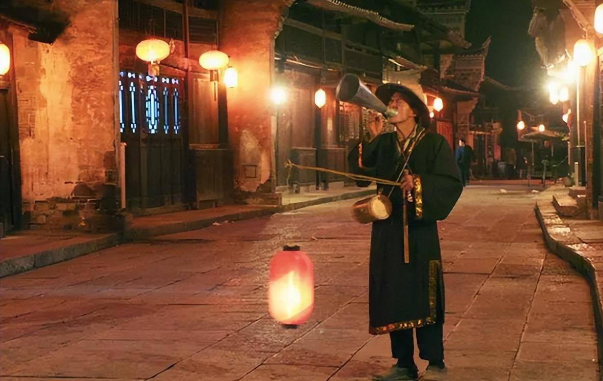 古代为什么要打更？深夜打更会不会打扰人睡觉？古人智慧令人敬佩(图3)