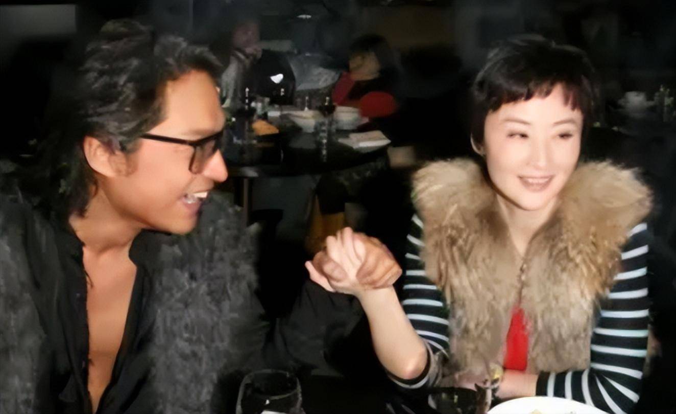 马景涛:演技浮夸却受琼瑶盛赞,女子和前女友们,为何都离他而去_陈德容