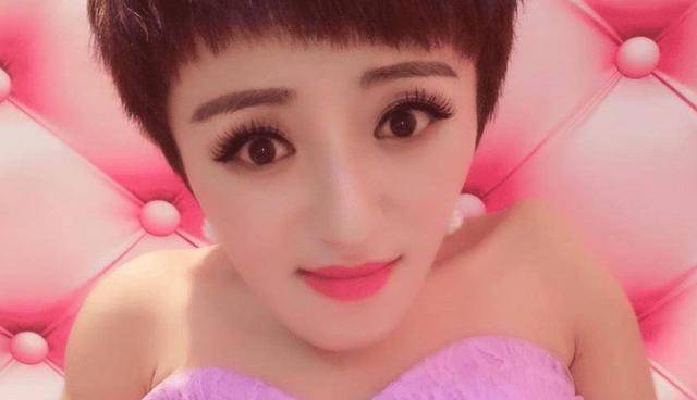 90后"袖珍女孩"李喜梅:嫁1.