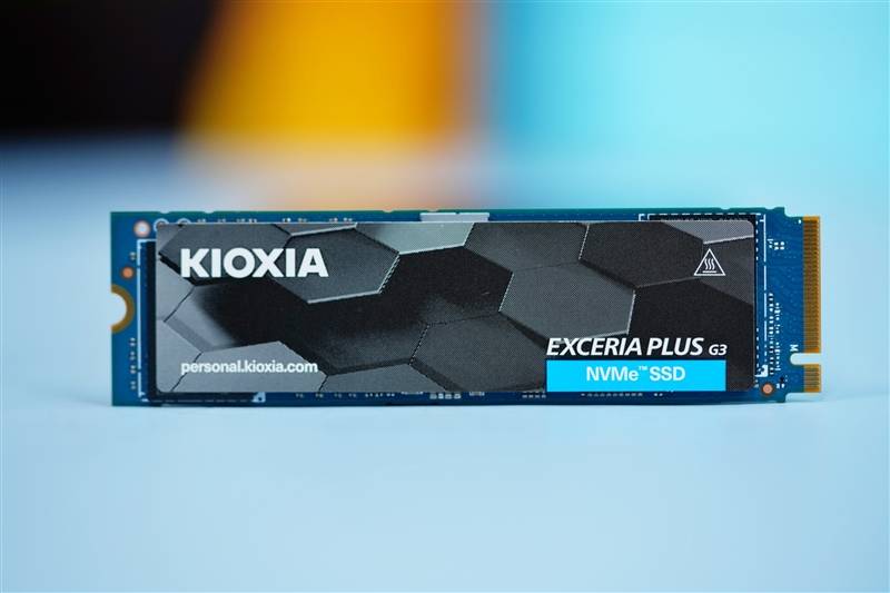 399元做到随机性能天花板！铠侠EXCERIA PLUS极至光速G3 1TB SSD评测(图3)