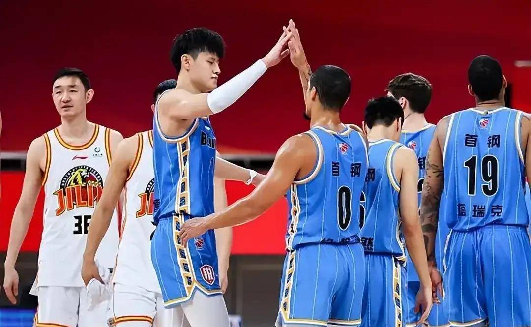 2支总冠军队pk,3分大队冲6连胜,央5播京疆大战_比赛_四川男篮_广东