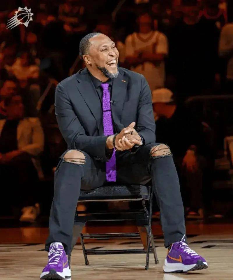 杜兰特谈马里昂球衣退役:他仍在不断激励我们!_篮球_球员_传奇