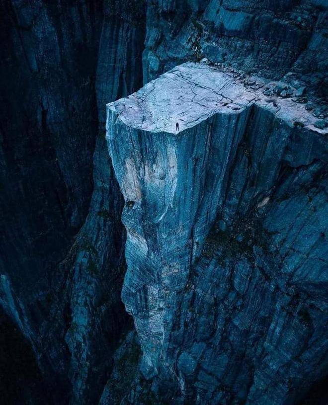 35张非同寻常的巨物图片,每一张都会让你大开眼界_人类_敬畏_大自然