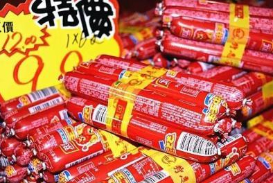 为什么超市里这么多火腿肠**销售？员工的解释让你**大白(图2)