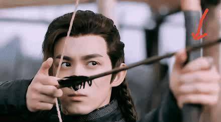 抱不起女星,拉不开弓,吴磊实力打脸太优秀_射箭_场面_慢动作