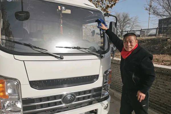 为自己的家庭撑起遮风挡雨的"保护伞"