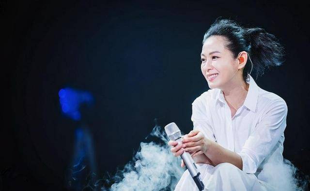 "奶茶"刘若英背后的男人们_感情_陈国富_陈升