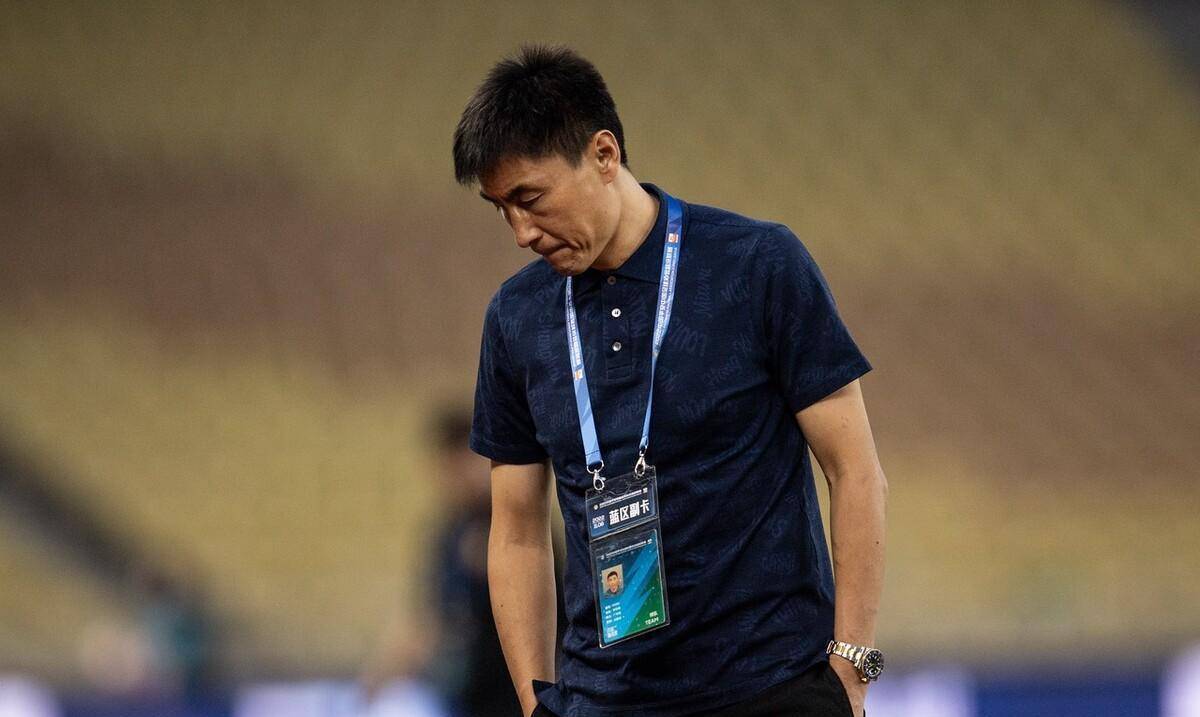 河南足球队迎新掌门,曾被调侃为中超第一败家,将解散_李玮锋_效力