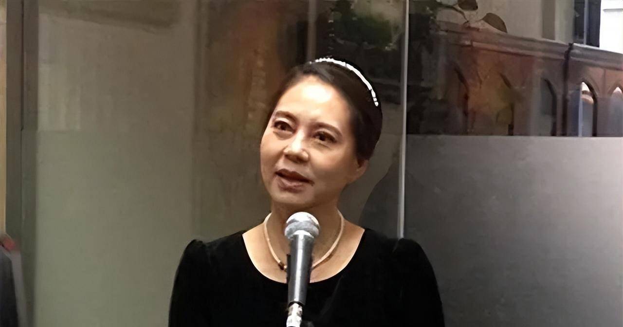 网球"润"人胡娜:41年前舍弃一切去美国,想回国捞金,活该被骂_比赛