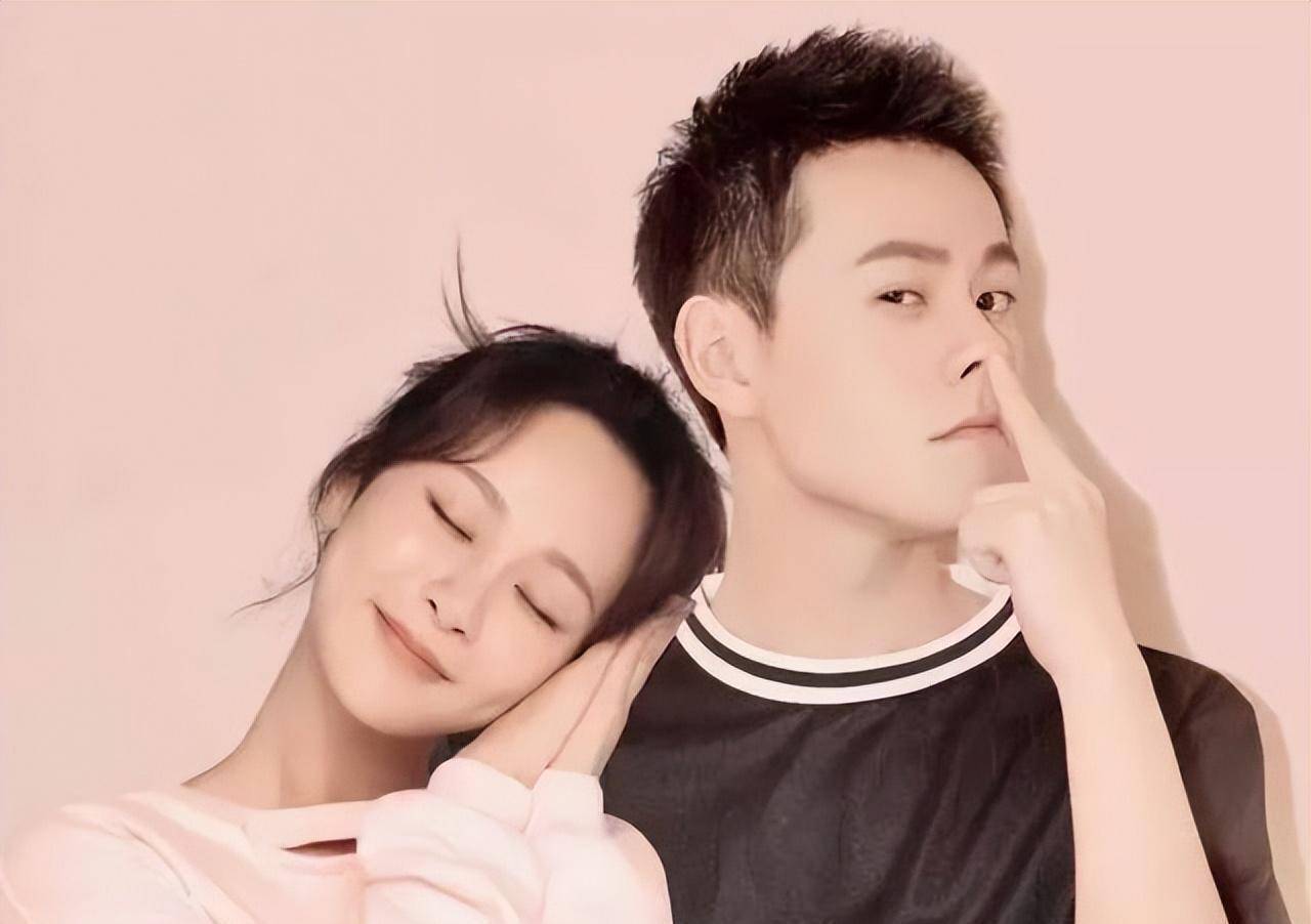 "娱圈茶姐"张雪迎:示爱鹿晗拉踩关晓彤,因一碗胡辣汤声名狼藉_杨紫_秦