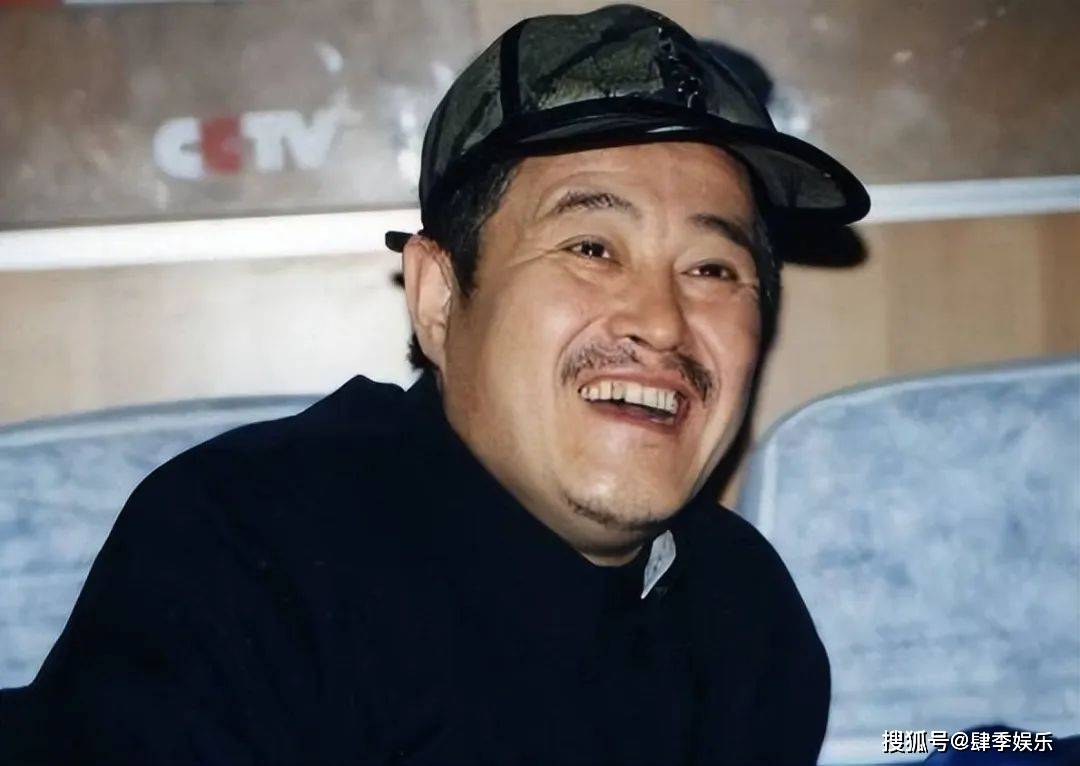 赵本山女儿球球曝父亲身体出问题,频繁抽筋拒绝治疗,春晚还行吗_检查