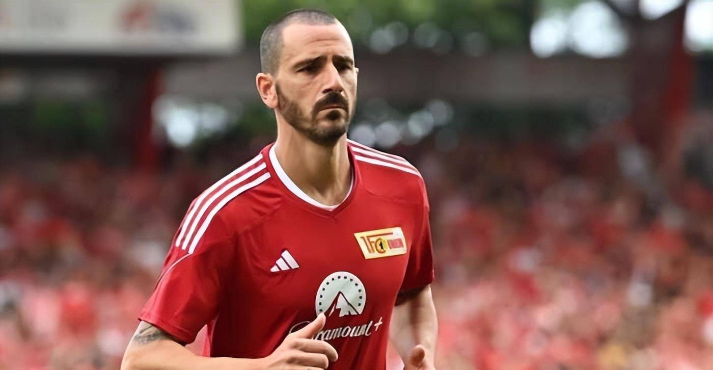 罗马中卫曼奇尼返回训练,罗马与36岁前尤文图斯中卫进行深入会谈_努奇