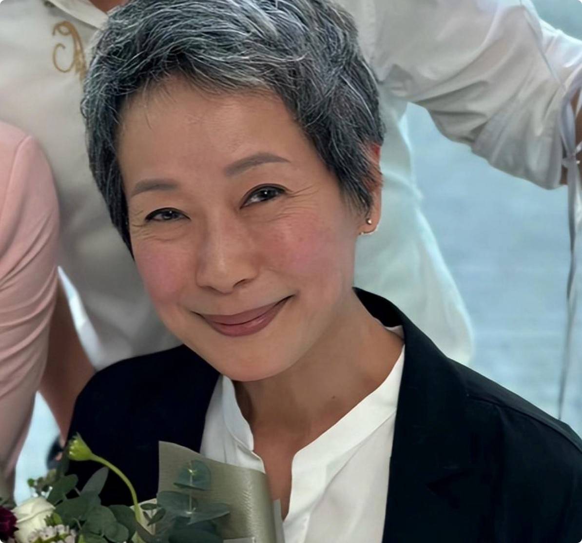 30年后,再看赵雅芝和叶童的境遇,谁嫁得好一目了然_陈国熹_婚姻_观众