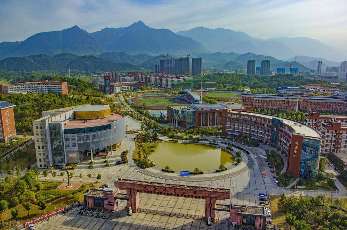 百色学院校门图片图片