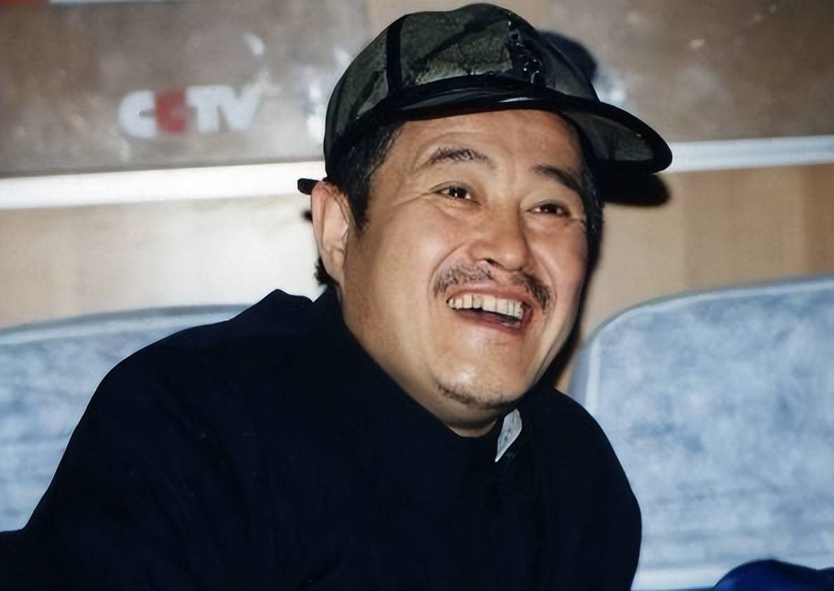 球球曝66岁赵本山身体出问题,频繁抽筋,拒绝上医院_检查_爸爸_老毛病