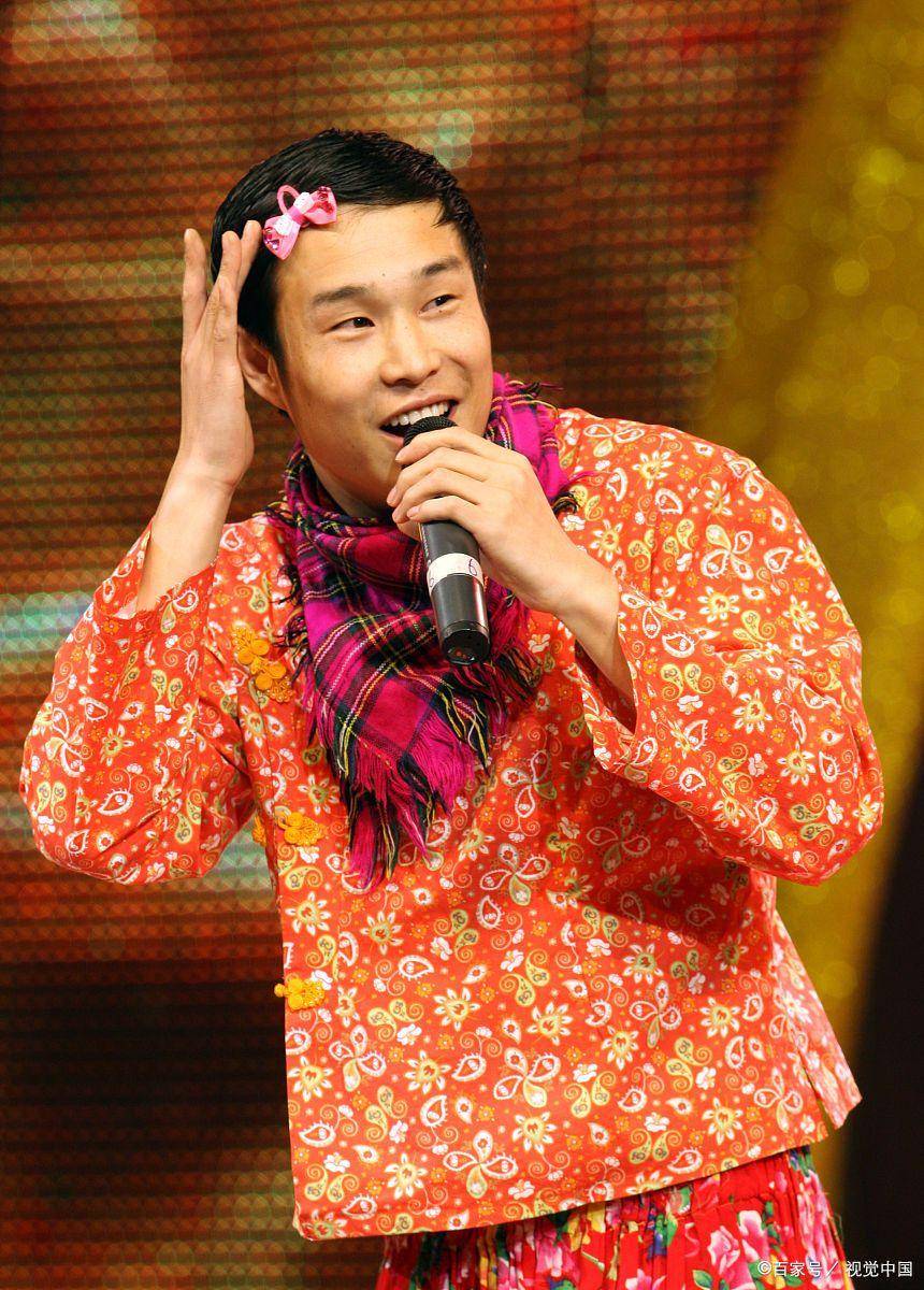 春晚走红的2位明星,岳云鹏蒸蒸日上,为何小沈阳竟"销声匿迹"_表演